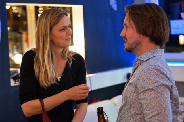 Desirée Summerer, Mitarbeiterin im Friedensbüro-Projekt GEKKOS, im Gespräch